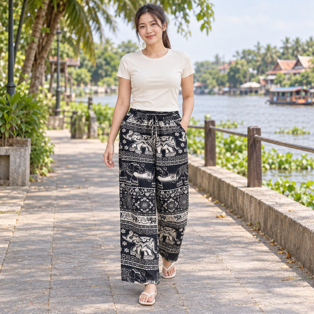 Weite Elefantenhose Blauschwarz-Creme mit großem Elefantenmuster